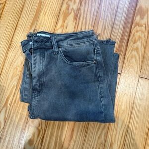 Zenana Outfitters Charcoal Frayed Hem Jeans